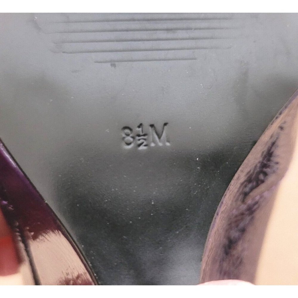 Guess Purple Patent Leather Wedge Shoes Womens Size 8.5 Peep Toe Heels - Picture 12 of 12